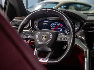 Lamborghini Urus 4.0 V8 650cp 2020 full PPF Carbon Fiber