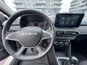 Dacia Logan TCE 2024