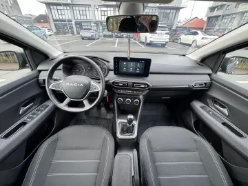 Dacia Logan TCE 2024