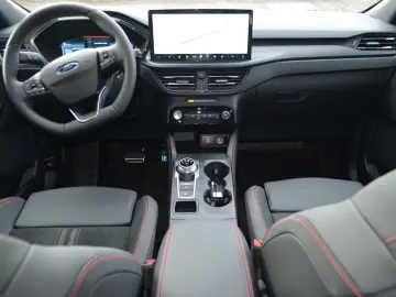 Ford Kuga ST-Line X 2.5L PHEV 243 CP AT