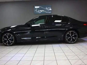 BMW 530dA LIMO~M-SPORTPAKET DEUTSCH RFK~1Hd