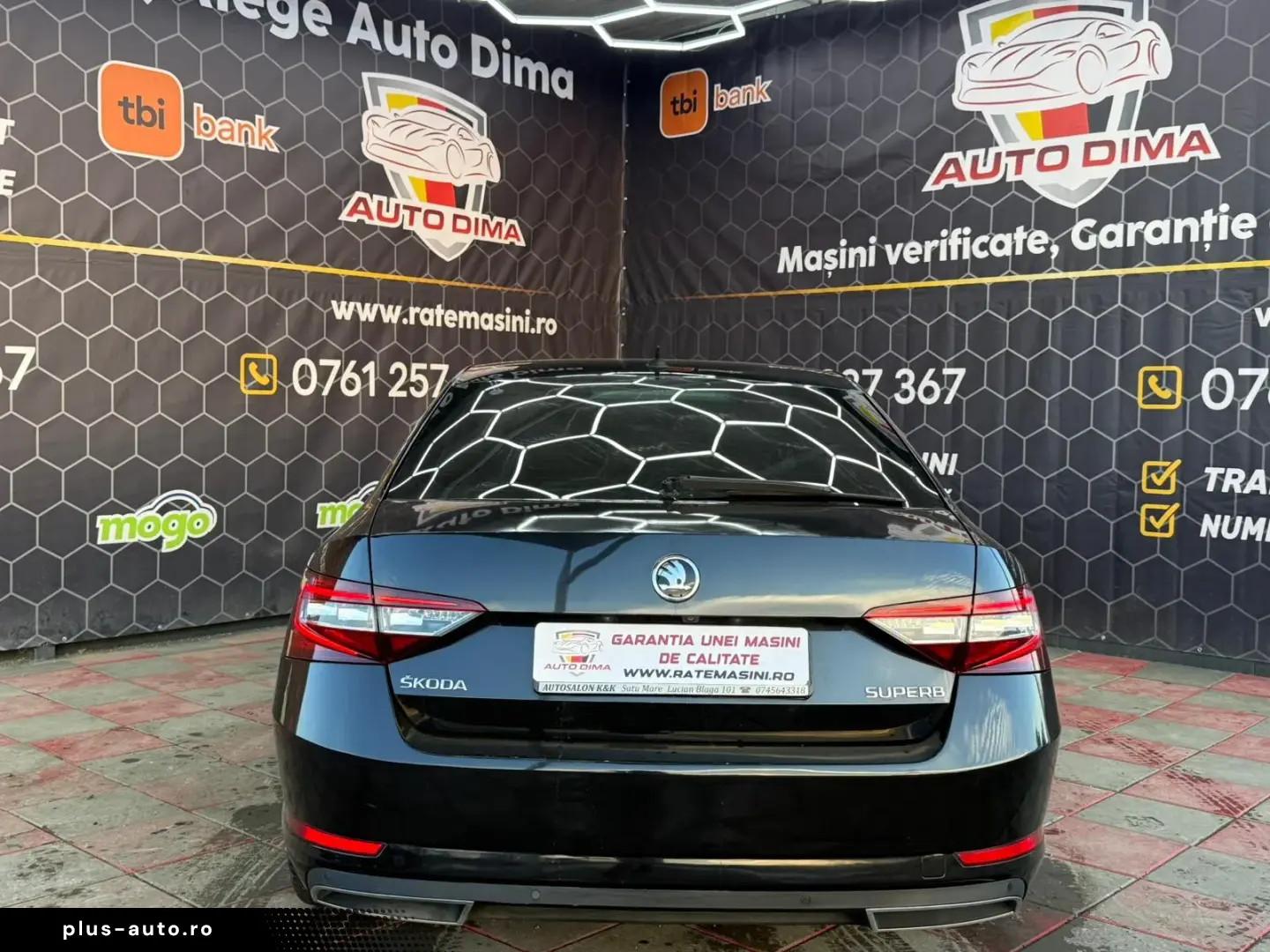 SKODA SUPERB AUTOMATA 2017 – TRANSPORT