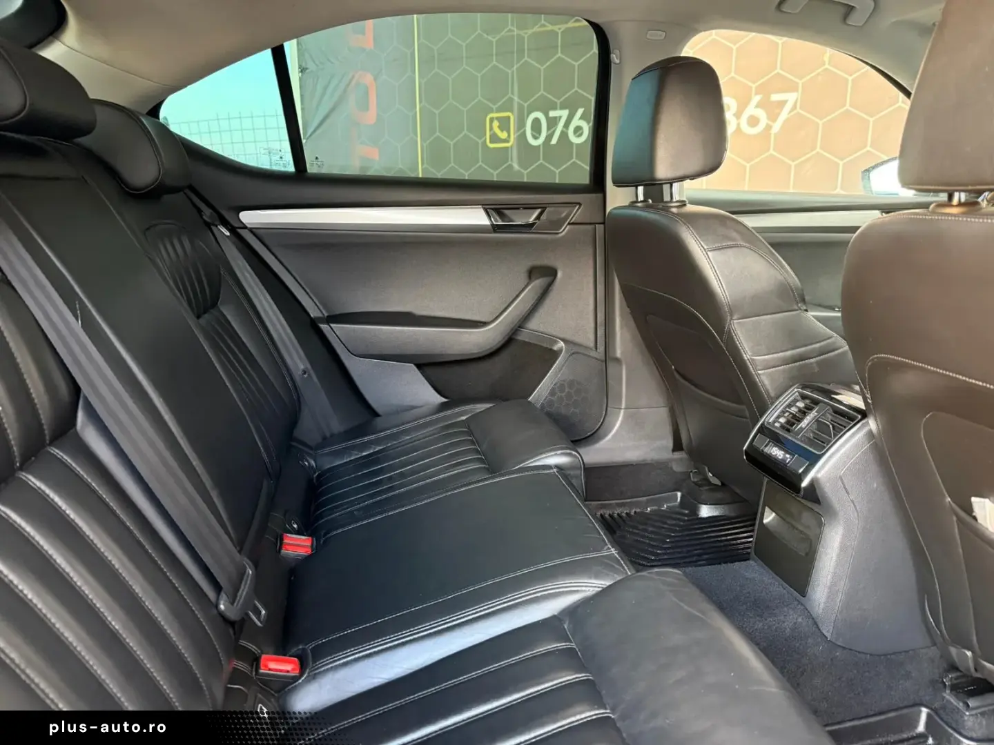 SKODA SUPERB AUTOMATA 2017 – TRANSPORT