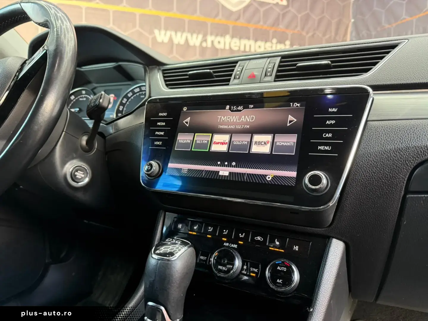 SKODA SUPERB AUTOMATA 2017 – TRANSPORT