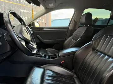 SKODA SUPERB AUTOMATA 2017 – TRANSPORT
