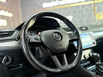 SKODA SUPERB AUTOMATA 2017 – TRANSPORT