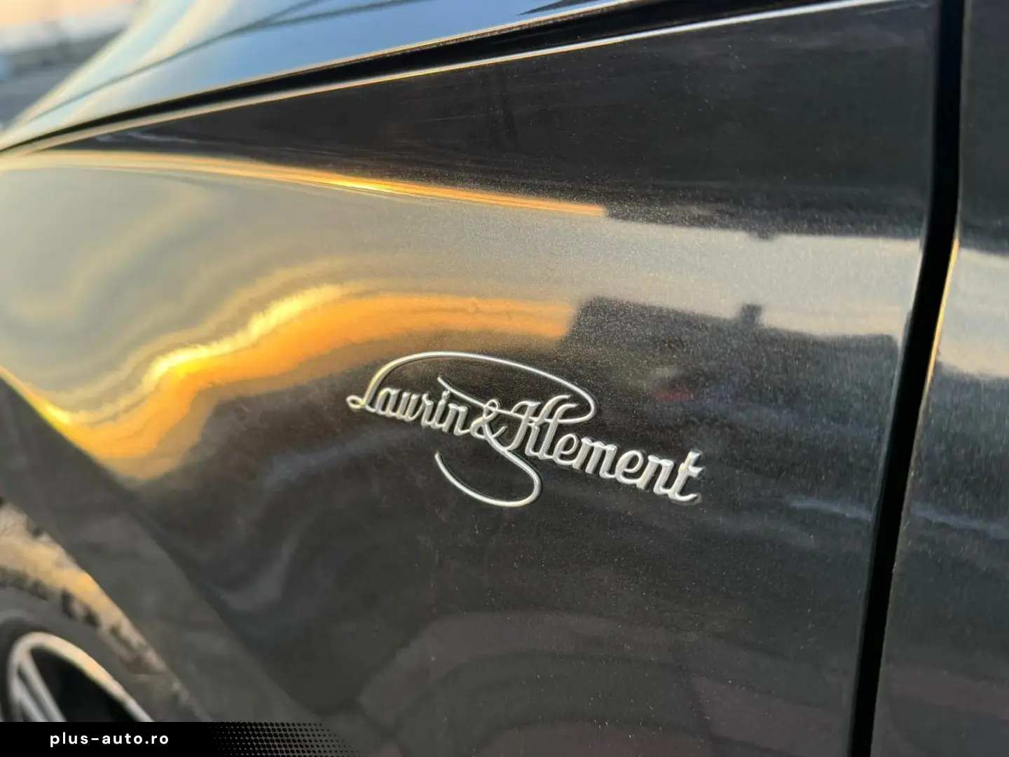 SKODA SUPERB AUTOMATA 2017 – TRANSPORT