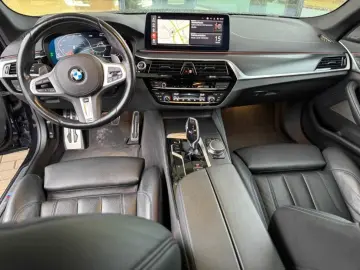 BMW 540 d xDrive M Sport AHK Rückfahrkam. Laserlicht