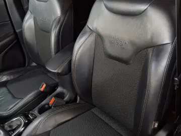 Jeep Compass 2.0 M-Jet 4x4 AT Limited