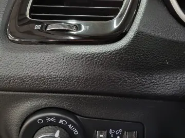 Jeep Compass 2.0 M-Jet 4x4 AT Limited