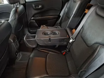 Jeep Compass 2.0 M-Jet 4x4 AT Limited