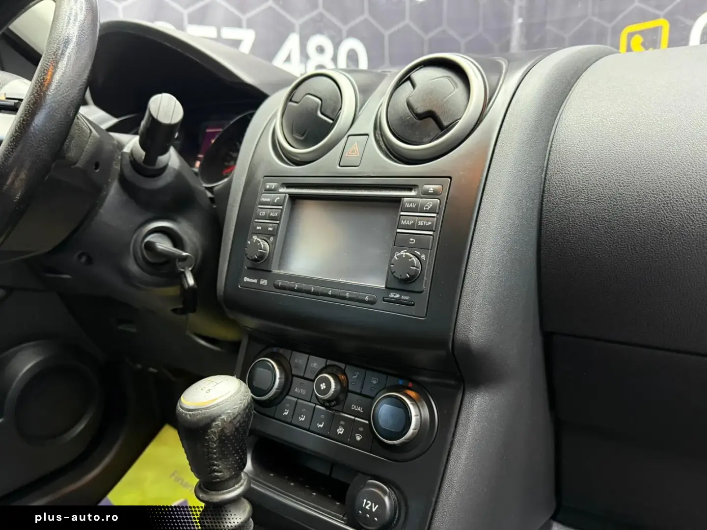 NISSAN QASHQAI 2012 DIESEL – TRANSPORT GRATUIT