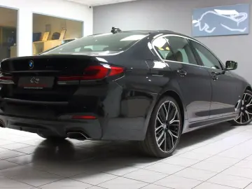BMW 540dA xDrive LIMO M-SPORT~DEUTSCH UNFALLFREI S-D