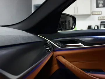 BMW 540dA xDrive LIMO M-SPORT~DEUTSCH UNFALLFREI S-D