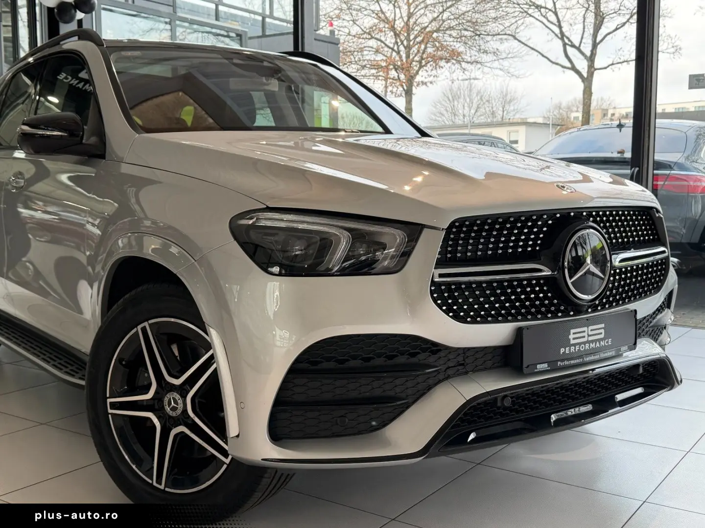 MERCEDES-BENZ GLE 300 d 4M  AMG NIGHT ACC PANO MASSA&hellip;