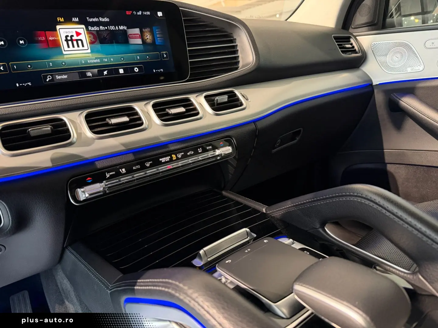 MERCEDES-BENZ GLE 300 d 4M  AMG NIGHT ACC PANO MASSA&hellip;