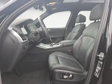 BMW X5 xDrive30d Aut. Komfortsitze Panorama Head-Up