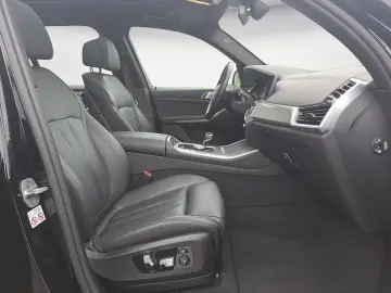 BMW X5 xDrive30d Aut. Komfortsitze Panorama Head-Up