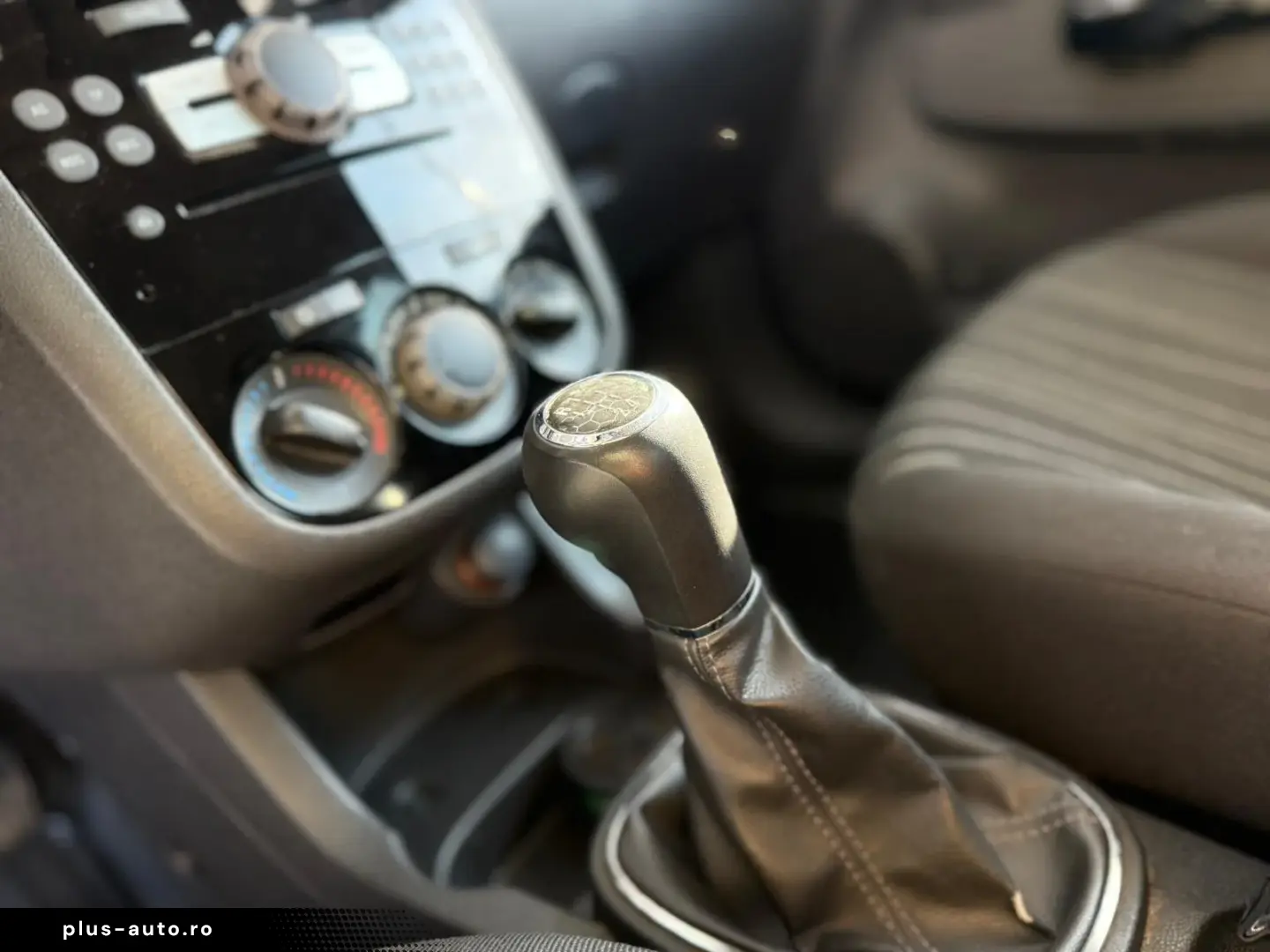 OPEL CORSA EURO 5 BENZINA