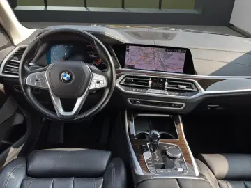 BMW X7 xDrive30d LED NAVI HUD PANO MEMORY H K 20