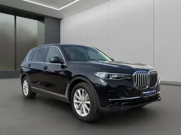BMW X7 xDrive30d LED NAVI HUD PANO MEMORY H K 20