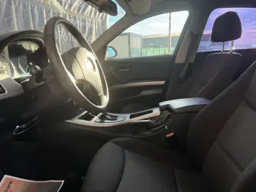 BMW SERIA 3 AUTOMAT 2.0 TDI – TRANSPORT GRATUIT