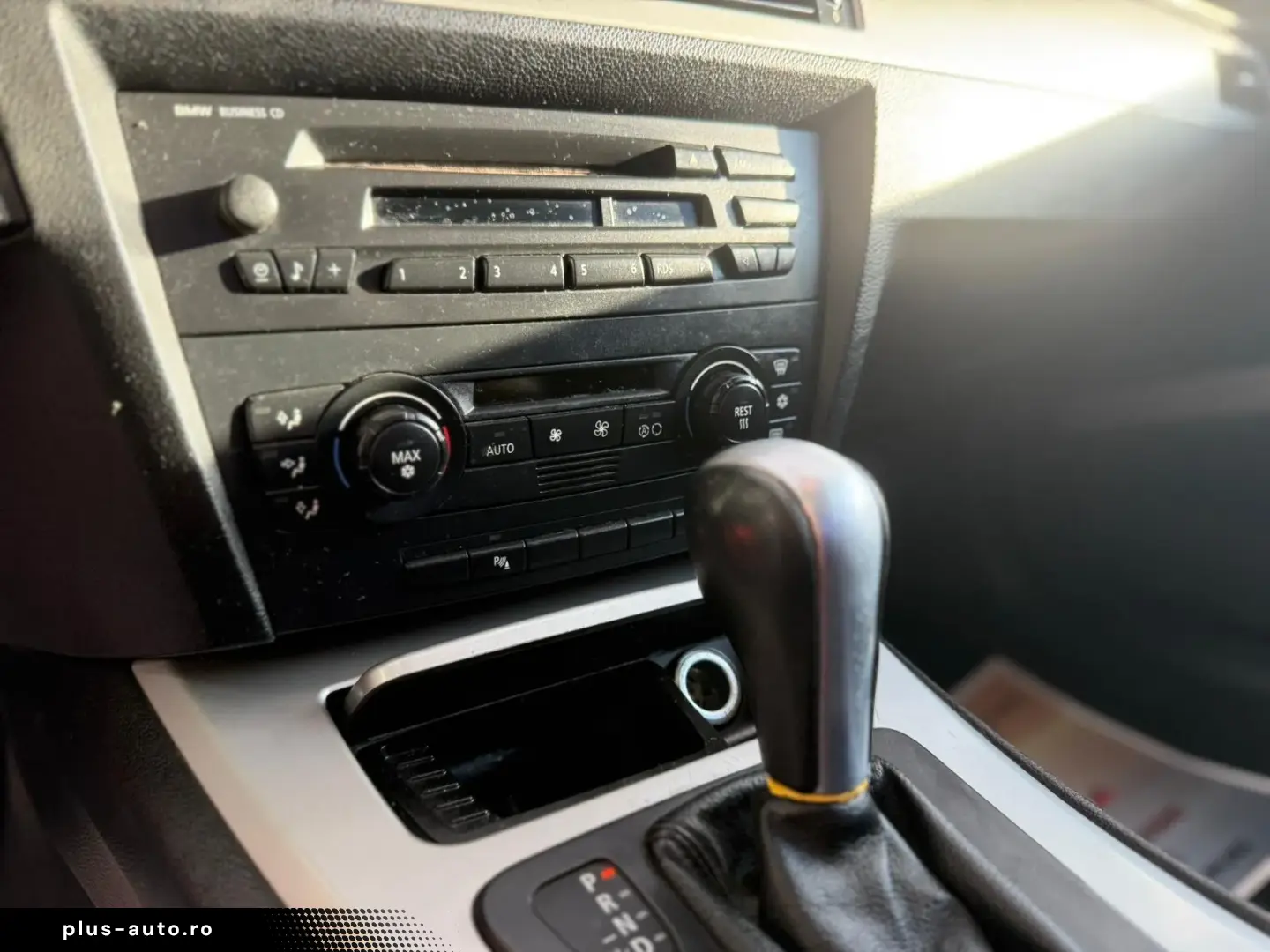 BMW SERIA 3 AUTOMAT 2.0 TDI – TRANSPORT GRATUIT