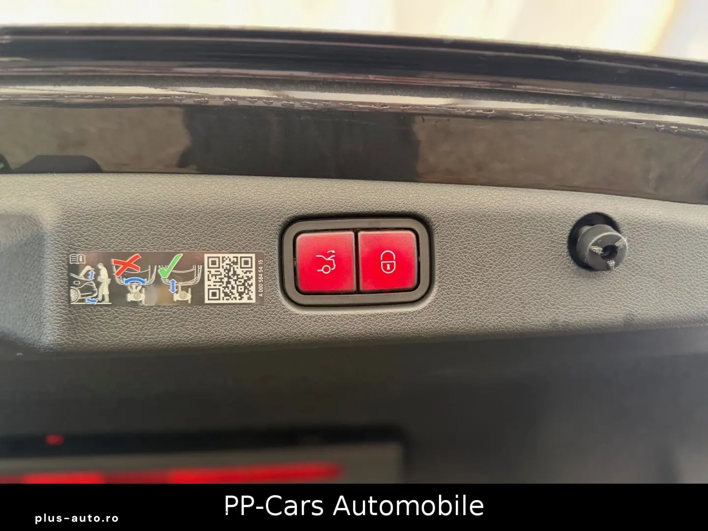 MERCEDES-BENZ E 450 4M AMG PREMIUM  HaL Massage Lede&hellip;