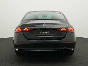 MERCEDES-BENZ E 220 d Avantgarde Digital AHK Airmatic