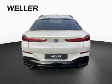 BMW X6 xDrive40d M Sport LiCoPro DAPro Pano AHK StHz