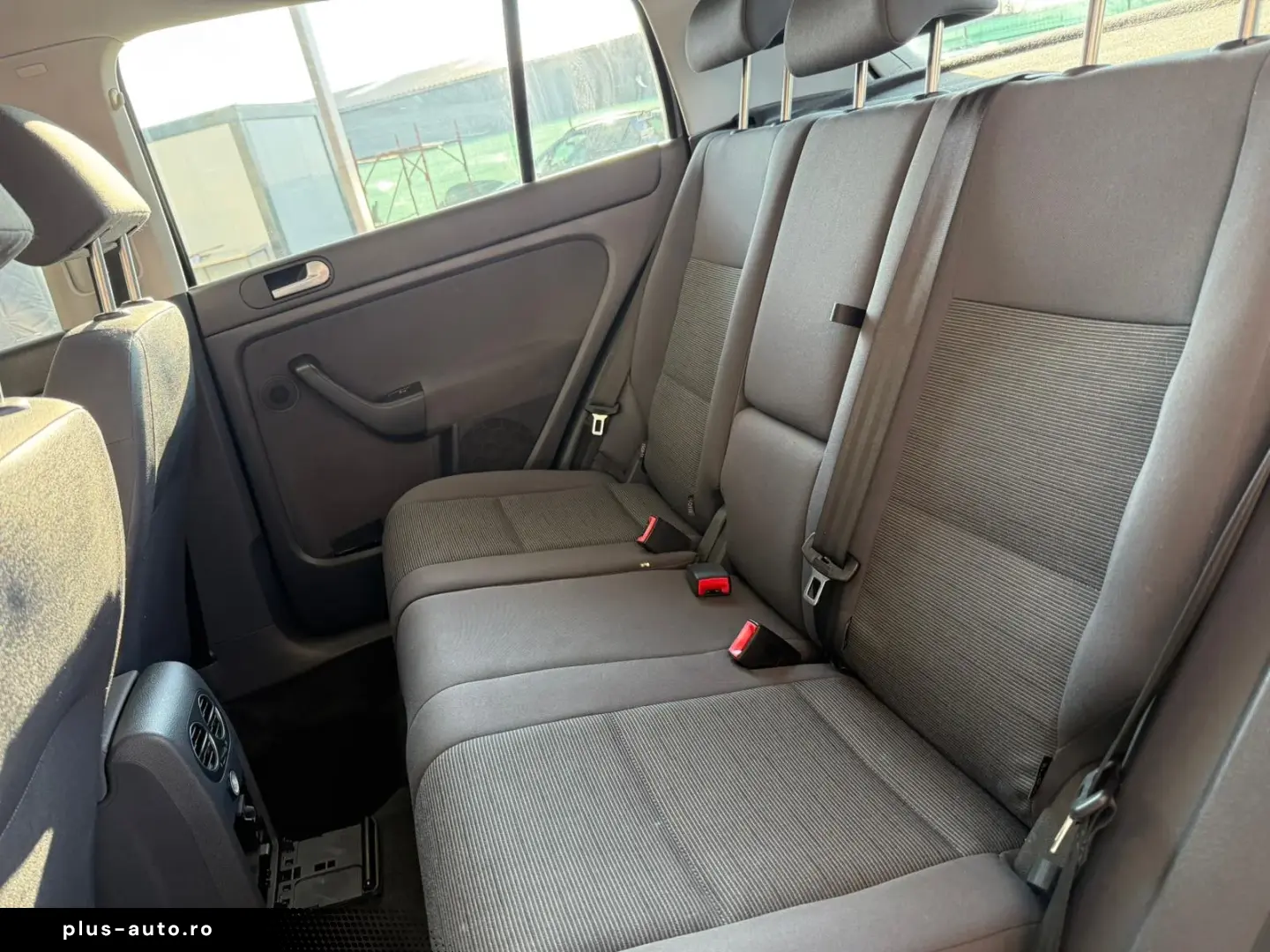 VOLKSWAGEN GOLF DIESEL MANUAL – TRANSPORT GRATUIT