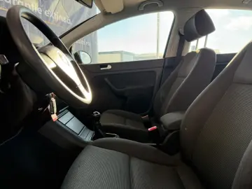 VOLKSWAGEN GOLF DIESEL MANUAL – TRANSPORT GRATUIT