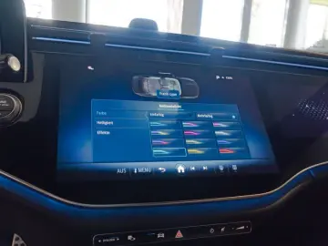 MERCEDES-BENZ E 200 4M AMG-Sport