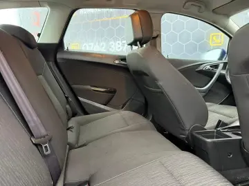 OPEL ASTRA J 2014 – TRANSPORT GRATUIT