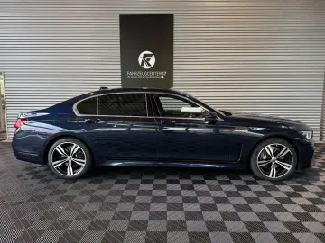 BMW 730L d xDrive LASER 360  SKY LOUNGE MASSAGE H&K