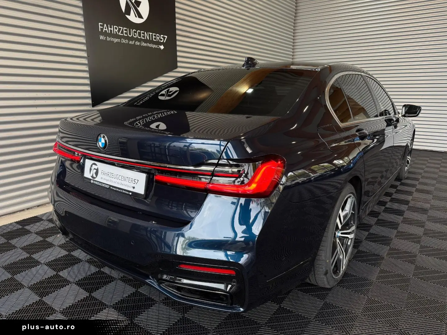 BMW 730L d xDrive LASER 360  SKY LOUNGE MASSAGE H&K