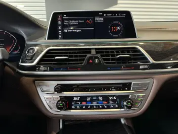 BMW 730L d xDrive LASER 360  SKY LOUNGE MASSAGE H&K