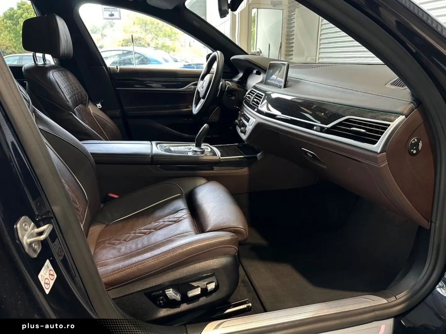 BMW 730L d xDrive LASER 360  SKY LOUNGE MASSAGE H&K