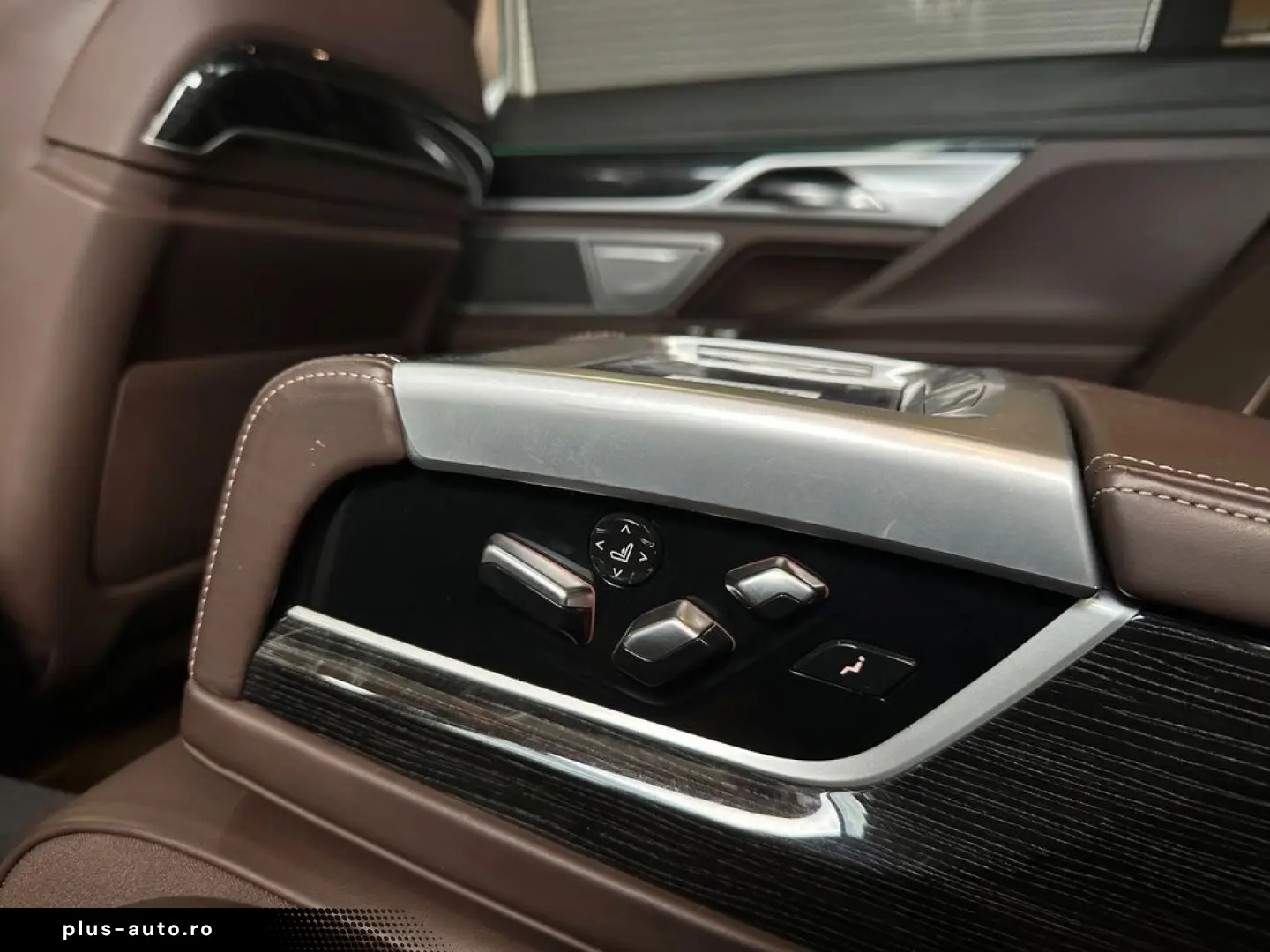 BMW 730L d xDrive LASER 360  SKY LOUNGE MASSAGE H&K