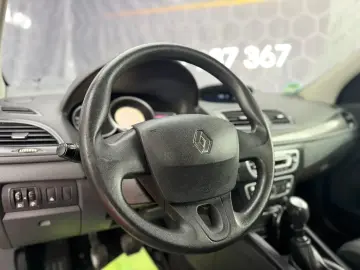 RENAULT MEGANE 1.9 TDI 2012 – TRANSPORT GRATUIT