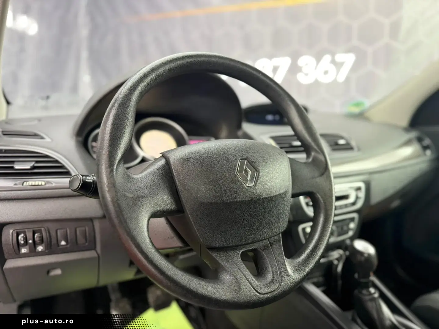 RENAULT MEGANE 1.9 TDI 2012 – TRANSPORT GRATUIT