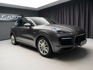 PORSCHE CAYENNE E-HYBRID