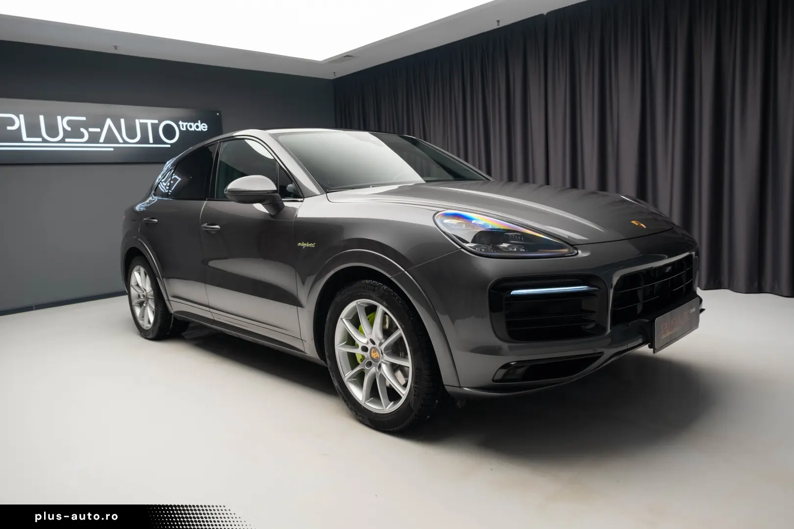 PORSCHE CAYENNE E-HYBRID