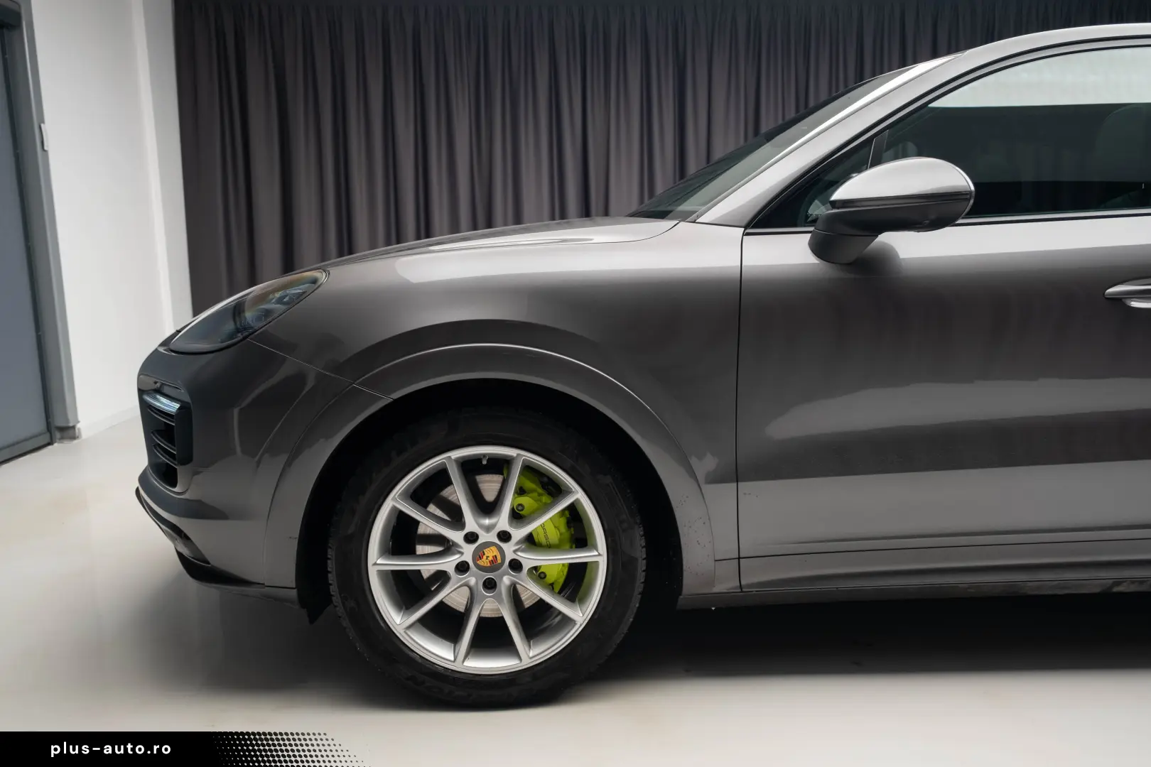 PORSCHE CAYENNE E-HYBRID