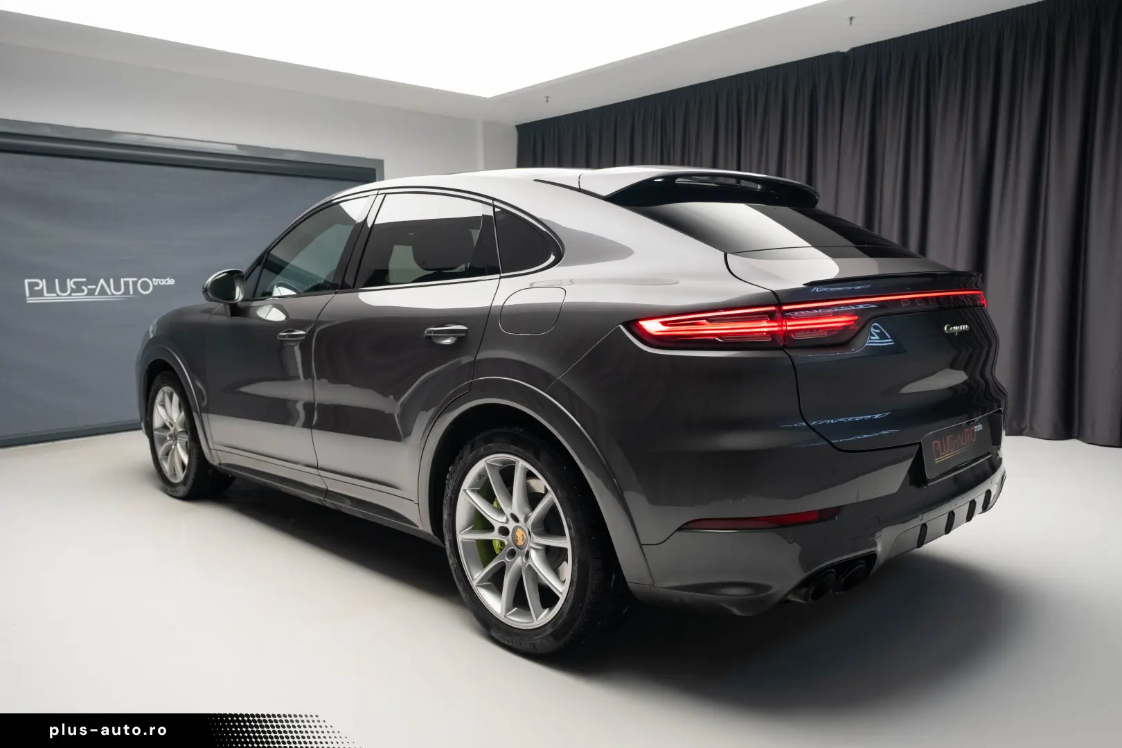 PORSCHE CAYENNE E-HYBRID