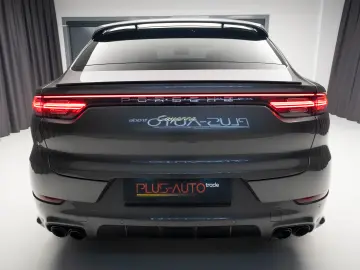 PORSCHE CAYENNE E-HYBRID