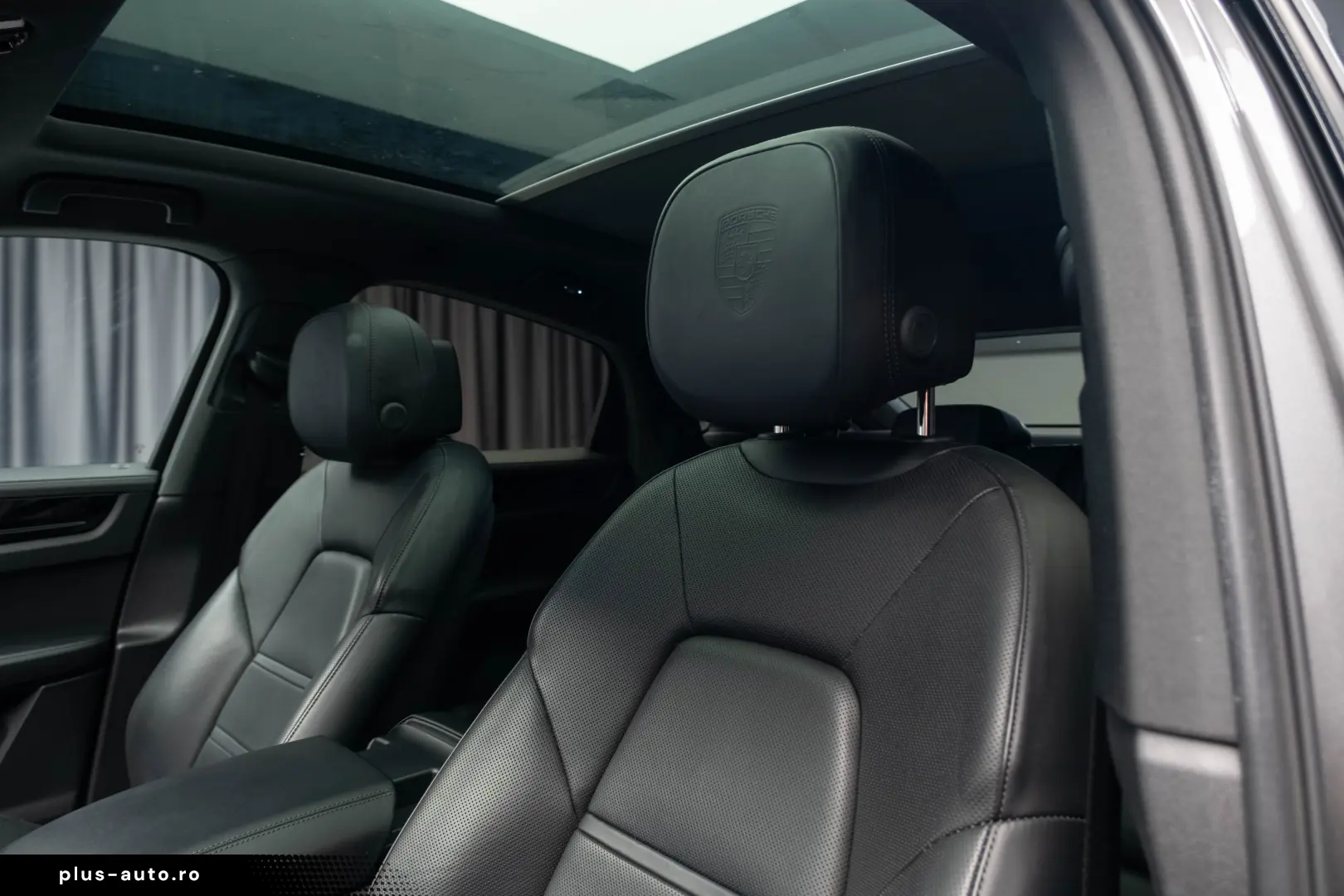 PORSCHE CAYENNE E-HYBRID