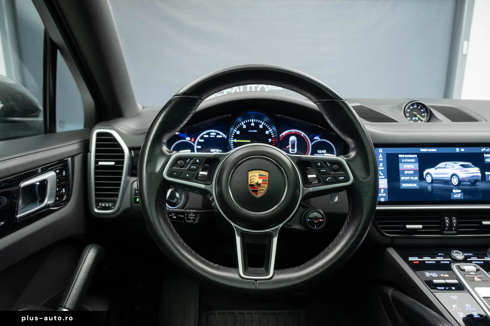 PORSCHE CAYENNE E-HYBRID