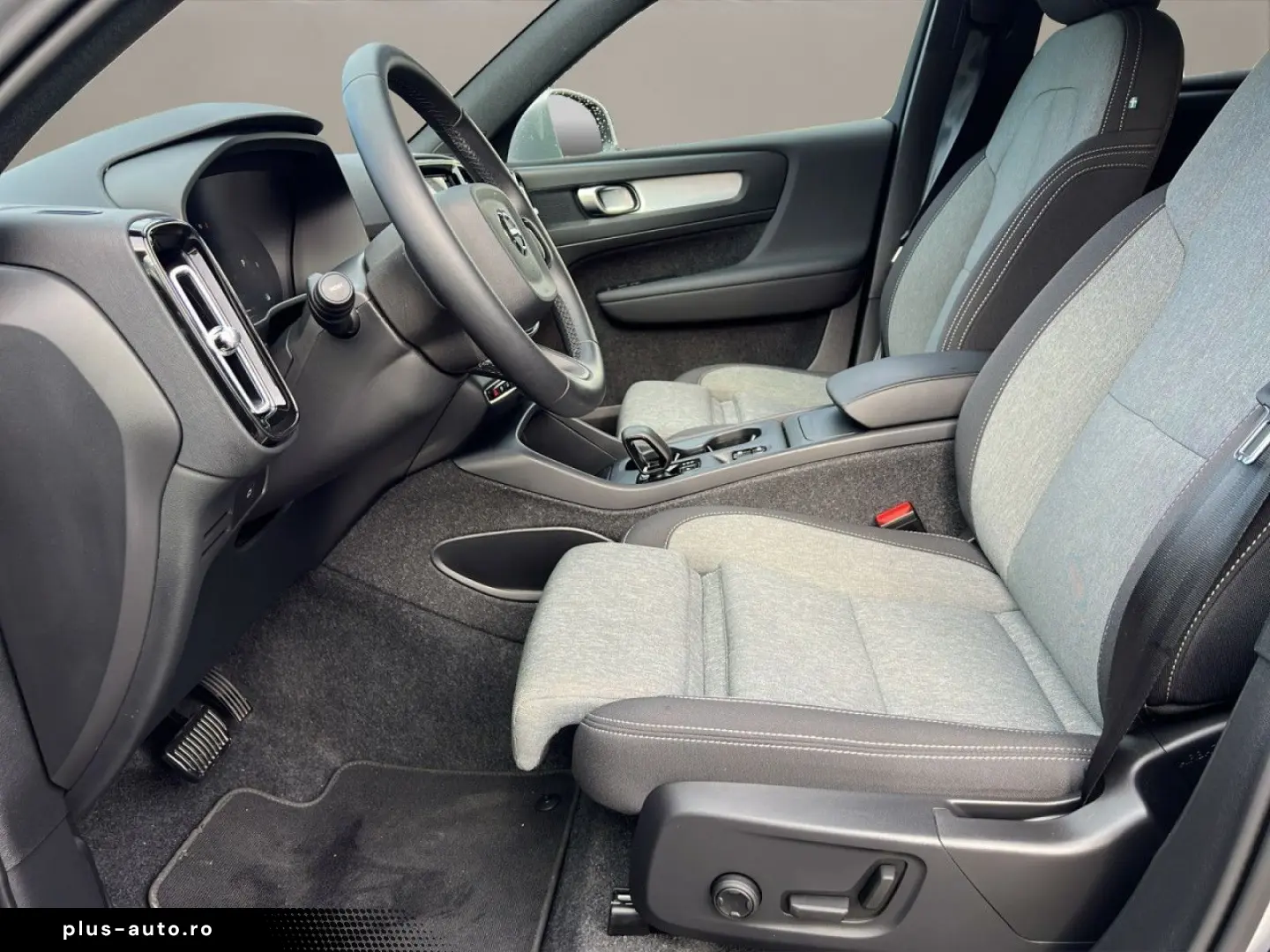 VOLVO XC40 B3 Core BUSINESS ACC BLISS 360