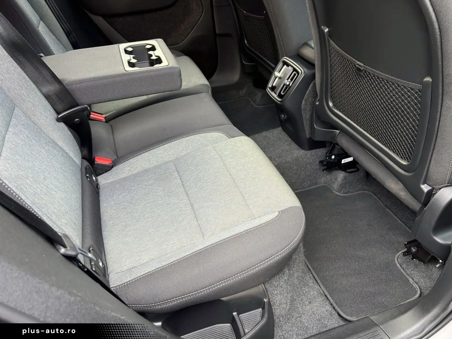 VOLVO XC40 B3 Core BUSINESS ACC BLISS 360